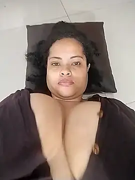 Snapshot of sweetpe chatting on March 14, 9:59 am sweetpe online show from March 14, 9:59 am