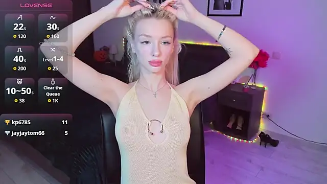 AleksaBlonde online show from November 15, 5:27 am