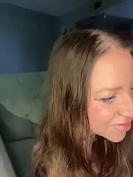molly witha chance online show from May 2, 9:31 pm
