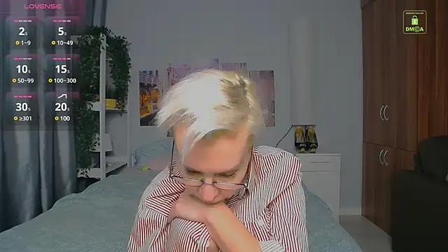 HelgaHimmell online show from December 12, 7:26 pm