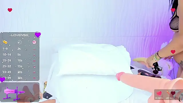 jasminnee  online show from March 21, 7:24 pm