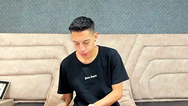 thiago19s online show from January 23, 7:29 pm