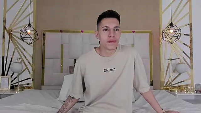 thiago19s online show from November 22, 7:13 pm