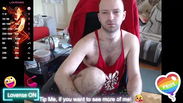 Snapshot of RealManHaveHairy chatting on February 20, 2:35 pm RealManHaveHairy online show from February 20, 2:35 pm