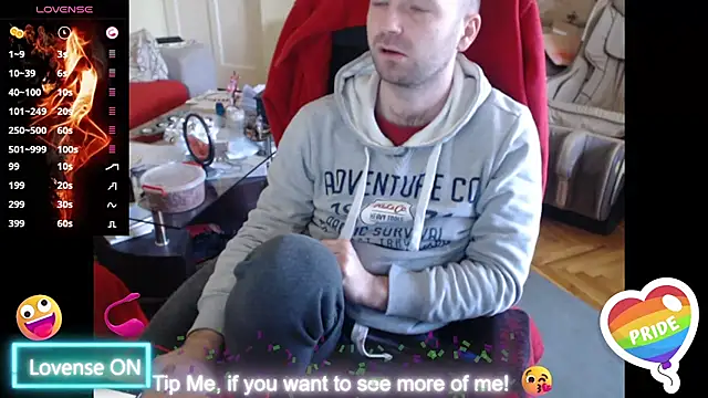 Snapshot of RealManHaveHairy chatting on February 21, 2:16 pm RealManHaveHairy online show from February 21, 2:16 pm