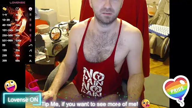 Snapshot of RealManHaveHairy chatting on March 12, 5:38 pm RealManHaveHairy online show from March 12, 5:38 pm