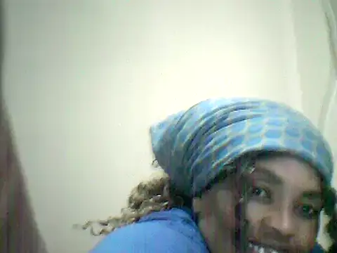 Snapshot of SexxyBoob chatting on May 31, 6:21 am SexxyBoob online show from May 31, 6:21 am