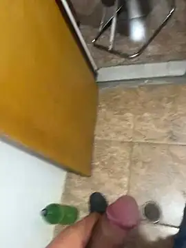 Luizcalado20 online show from March 8, 6:10 am