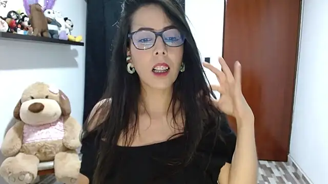 ella peck online show from February 14, 3:00 am