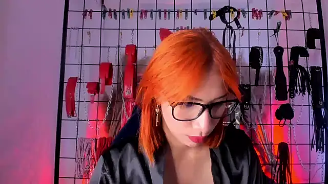 charrlotte quinn online show from February 2, 8:08 pm