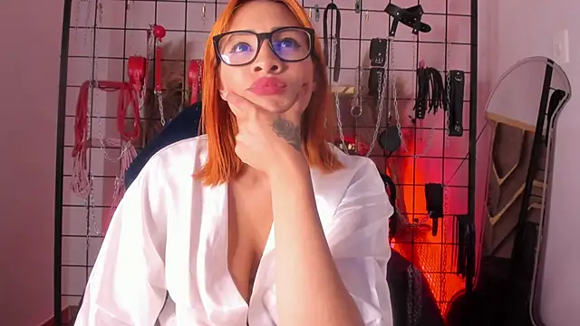 charrlotte quinn online show from February 20, 2:40 am