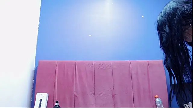 agathacorlincm101 online show from September 24, 7:28 pm