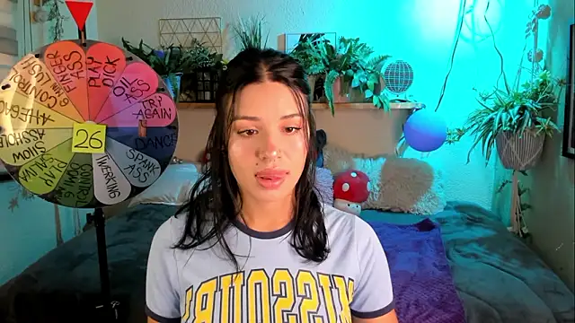 MiaaRose online show from March 9, 6:56 pm