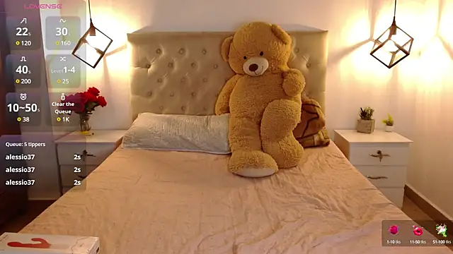 Snapshot of sofia_burman chatting on January 18, 2:25 am sofia burman online show from January 18, 2:25 am