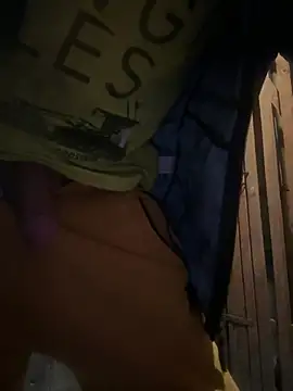 czruz online show from March 15, 7:09 am