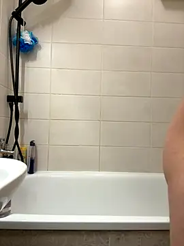 czruz online show from September 23, 7:33 am