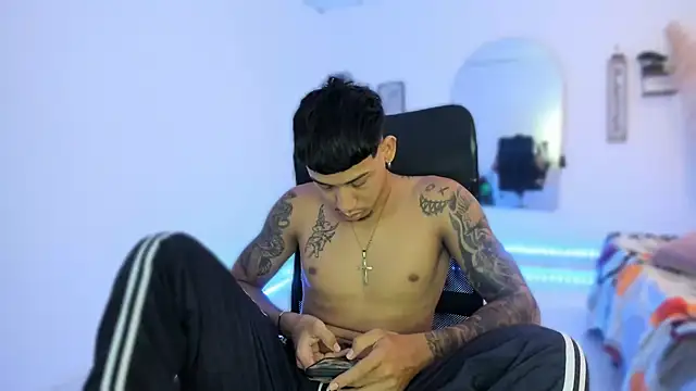 slim master12 online show from November 15, 3:04 am