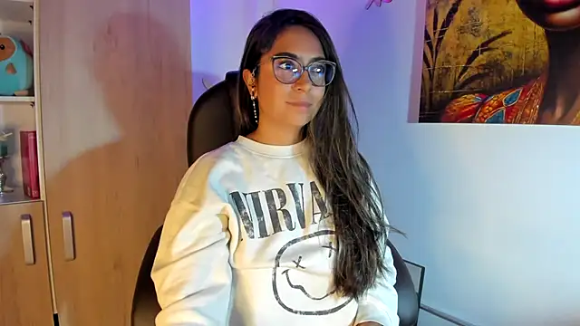 Isabellaa22 1 online show from October 22, 3:29 am