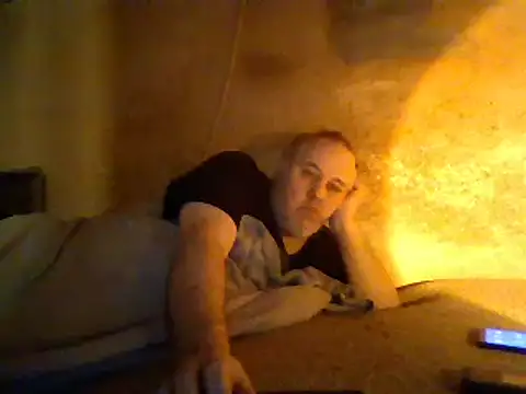 Nightshade7712 online show from March 2, 11:20 pm