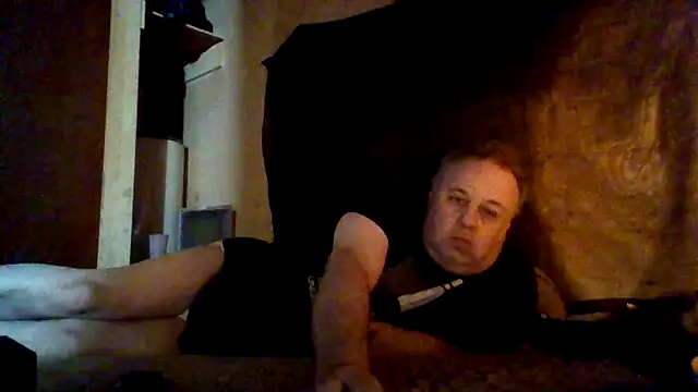 Nightshade7712 online show from October 28, 5:55 am