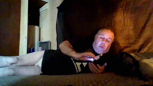 Nightshade7712 online show from November 18, 11:15 pm