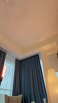 teasecake online show from April 18, 3:32 am