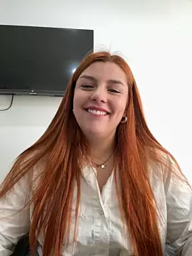 Snapshot of Fieryfenixx chatting on May 11, 2:45 pm Fieryfenixx online show from May 11, 2:45 pm