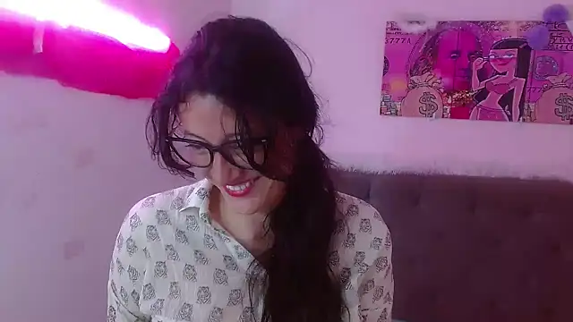 Snapshot of lunazulsj chatting on January 3, 5:10 pm lunazulsj online show from January 3, 5:10 pm