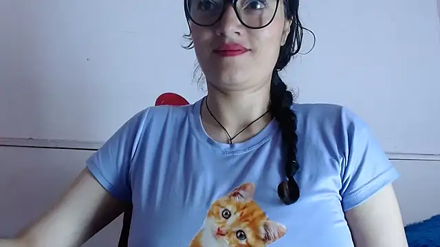 Snapshot of lunazulsj chatting on March 14, 12:29 pm lunazulsj online show from March 14, 12:29 pm