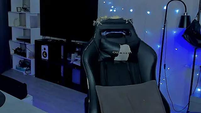 MarkBrowniii online show from January 17, 9:03 am