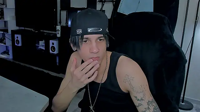 MarkBrowniii online show from March 15, 1:39 pm