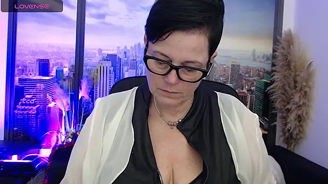 Snapshot of ninarandmann chatting on January 25, 5:40 pm ninarandmann online show from January 25, 5:40 pm