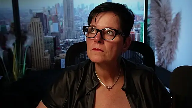 ninarandmann online show from November 6, 4:52 pm