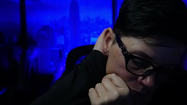 ninarandmann online show from November 29, 6:33 pm