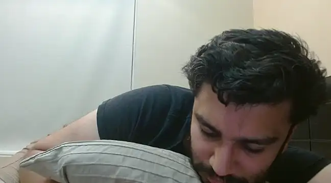 robintoit online show from January 5, 6:35 pm