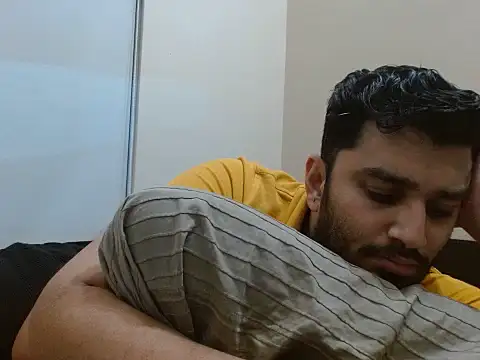 robintoit online show from October 28, 6:10 pm