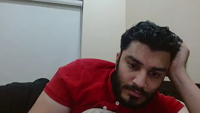 robintoit online show from November 15, 6:48 pm