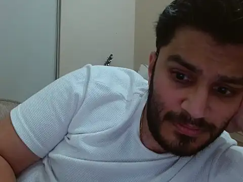 robintoit online show from February 22, 4:38 pm