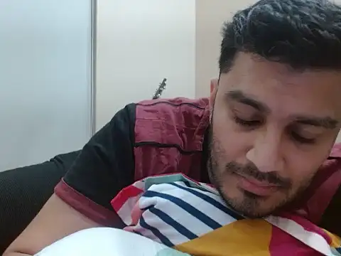 robintoit online show from March 17, 8:01 pm