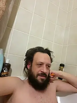 high andlow420 online show from February 24, 9:09 pm