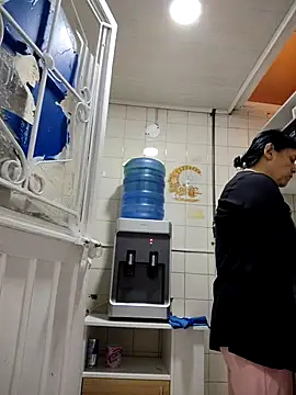 Natasha milf   online show from November 21, 12:48 pm