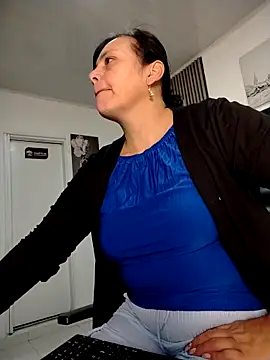 Natasha milf   online show from March 25, 1:17 pm