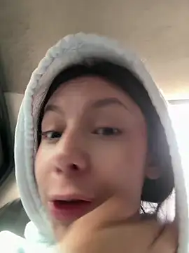 Bonniepark online show from March 17, 12:04 pm