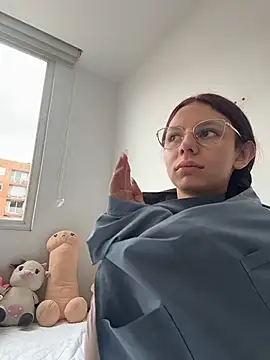 Bonniepark online show from February 14, 5:10 pm