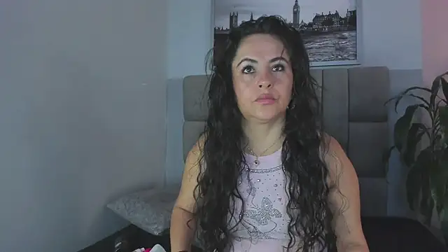 hanny milf online show from September 14, 12:26 pm