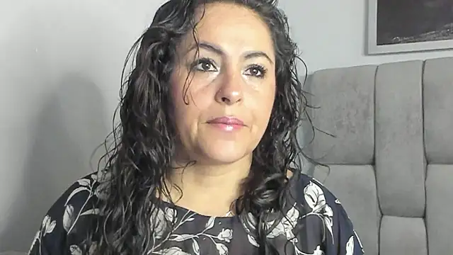 hanny milf online show from September 24, 11:46 am