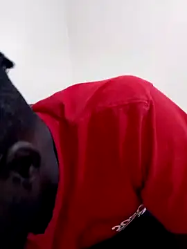 MaskedGQ online show from October 6, 4:48 pm