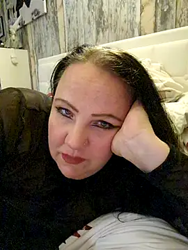 Black Angel24 online show from November 16, 5:51 pm