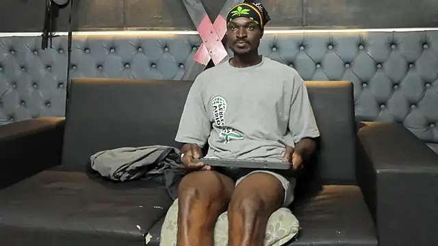 Terrance z online show from November 14, 11:46 pm