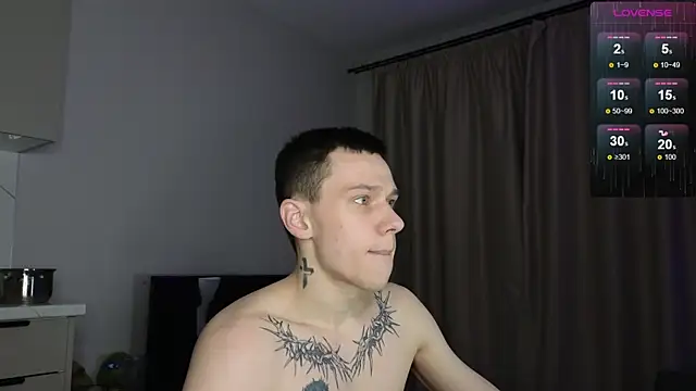 R1mmo   online show from December 14, 4:29 am